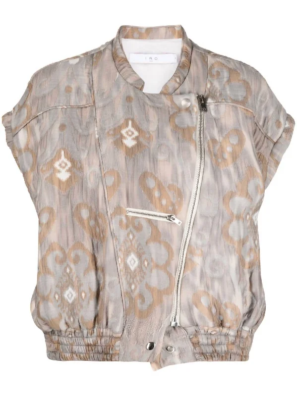 Bold fashion choices for the confident woman   Ninoa Jacket In Beige