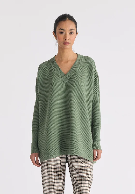 Bold and beautiful clothing for every woman   Paisie V-Neck Ribbed Jumper