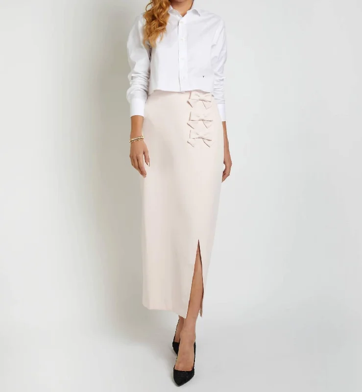 Bold and beautiful clothing for every woman   La Vanessa Skirt In Pink