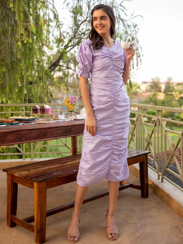 Trendy women’s clothing with a modern twist   Lilac Midi Dress
